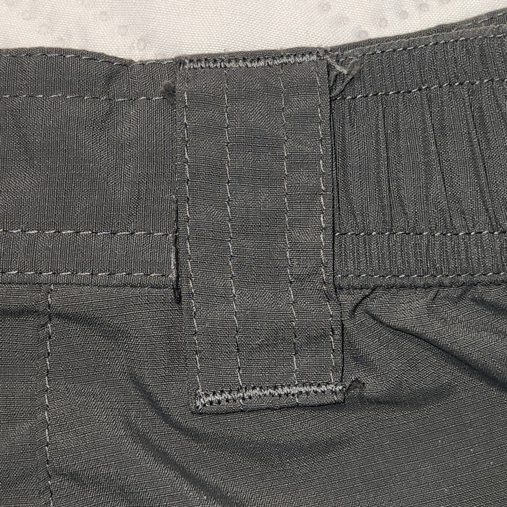 Columbia Sportswear Men's Shorts Omni-Shade PFG Cargo Khaki Gray Sz 38 5 Pocket - Picture 7 of 16